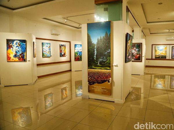 Saat Karya Guru dan Murid Berdampingan, Sebuah Dialog Lintas Generasi