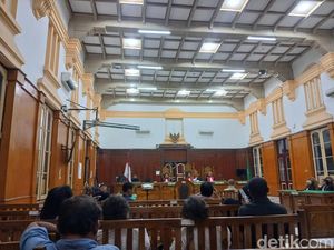 3 Eks Pejabat Inalum Divonis 7 Tahun Bui Kasus Korupsi Penjualan Aluminium Alloy