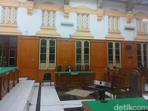 Dirut PT PASU Divonis 14 Tahun Bui di Korupsi Penjualan Aluminium Alloy Rp 141 M