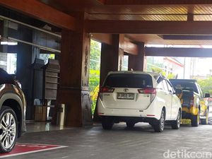 Tim KPK Obok-obok 3 Kantor Dinas Sukoharjo