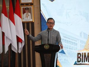 Bima Arya Minta Kepala Daerah Dukung Target Pertumbuhan Ekonomi 8%