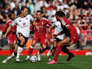 Liverpool Vs Fulham Masih 0-0 di Babak Pertama