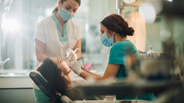 Orang Indonesia Jarang ke Dokter Gigi, Inikah Masalahnya?