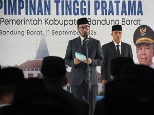 Bupati Jeje Lantik 11 Pejabat KBB, Tekankan Kinerja Nyata