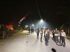 2 Kelompok Warga di Seram Bagian Barat Bentrok gegara Karhutla