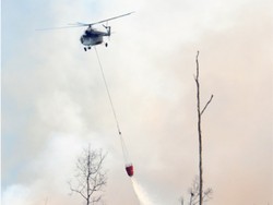 Helikopter Water Bombing Dikerahkan ke Kobar, Api Dekati Danau Masoraian