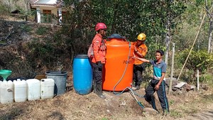 Video: 10 Wilayah Tertinggi Kekeringan, Kabupaten di Pulau Jawa Mendominasi