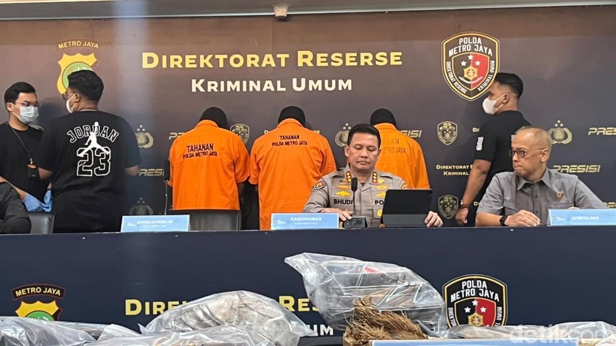 Sketsa Wajah dan Sidik Jari Ungkap Tiga Pengeroyok Pejompongan