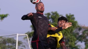 Java United Incar Poin Penuh di Markas Persita