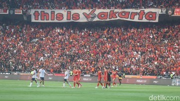SUGBK Ditutup, Persija Harus Cari Stadion Alternatif