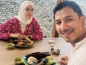 Romantis! Potret Sonny Septian dan Fairuz saat Makan Kue Cokelat hingga Seafood