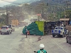 Truk Rem Blong Tabrak Motor hingga Terguling di Lampung Selatan, Pemotor Tewas