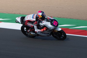 Hasil Kualifikasi Moto3 Jepang 2026: Almansa Pole, Veda Ega ke-18