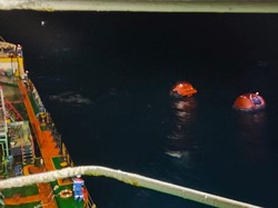 Kapal Tanker Pertamina Ikut Evakuasi Korban Kapal Virgo Transport
