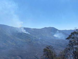 Karhutla Bromo Meluas, Masih Ditemukan Titik Api di Jemplang