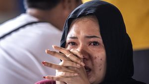 Kecelakaan KM Virgo Transport 8, Warga Datangi Posko Pelabuhan Trisakti