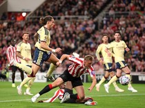 Sunderland Vs Arsenal Imbang di Babak Pertama