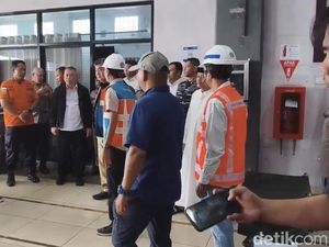 Menhub Dudy Tiba di Pelabuhan Trisakti, Pantau Evakuasi Korban Kapal Virgo