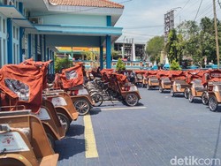 300 Becak Listrik Dibagikan di Majalengka, Nanik: Jangan Dijual!