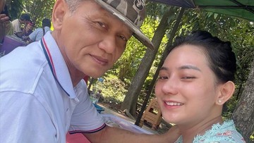 Ayah Meninggal, Belum Sempat Nonton Berlliana Lovell Berhijab di Film
