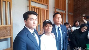 Video: Ini Langkah Hukum Betrand Peto Soal Pelaporan Pelecehan Seksual