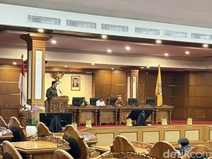 Fraksi Golkar DPRD Bali Soroti Anggaran Hibah Naik Jadi Rp 1,27 Triliun