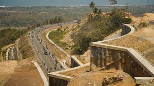 Menjajal Jalan Lintas Selatan Kelok 23 yang Hubungkan Bantul-Gunungkidul
