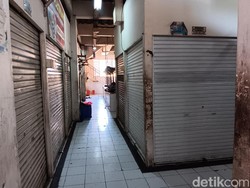 Pedagang Pasar Nangka Bungur Ramai-ramai Tutup Kios, Apa yang Terjadi?