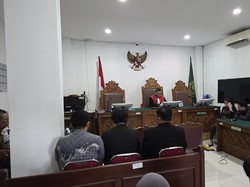 Praperadilan Ketiga Eks Waka BGN Lodewyk Pusung Ditolak