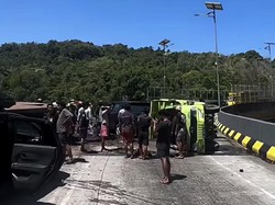 Tabrakan Beruntun Libatkan 4 Kendaraan di Poros Maros-Bone, 4 Orang Luka