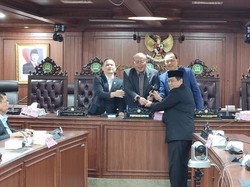 Fraksi Golkar DPR Ganti Pimpinan MKD