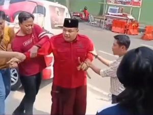 Dipecat PDIP, Hidayat Pernah Viral Ngamuk Bawa Keris-Ingin Bakar Diri