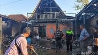 Rakit Kembang Api lalu Meledak, 2 Bangunan di Denpasar Hangus Terbakar