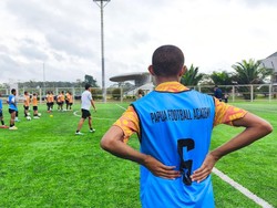 Menjadi Generasi Baru Boaz Solossa