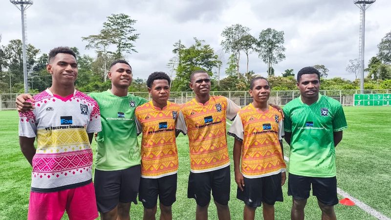Menjadi Generasi Baru Boaz Solossa Menjadi Generasi Baru Boaz Solossa