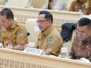 Tito Imbau Pemda Hati-hati Terbitkan Obligasi Daerah