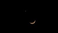 Bulan Sabit dan Venus Bersanding di Langit Indonesia, Fenomena Apa?