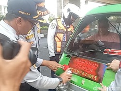 Penertiban Berlanjut, 1.025 Angkot Tua Kota Bogor Dicabut Izinnya