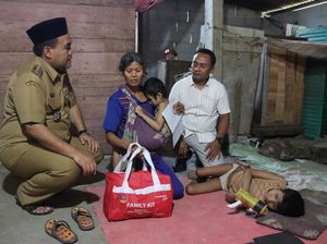 Rumah Lansia 71 Tahun di Blora Tak Layak Huni, Bupati Salurkan Bantuan
