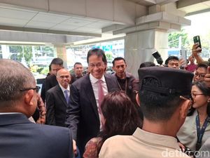 Purbaya Tersenyum saat Tiba di Kemenkeu, tapi Tak Mau Berkomentar
