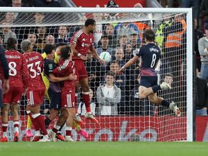 Gol Gallagher Sempat Bikin Liverpool Panik