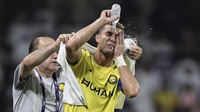 Ronaldo Vs Al Ain: Ngambek di Lapangan, Banting Lawan