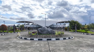 Dari Mimika, Anak Papua Mengejar Mimpi di Lapangan Hijau
