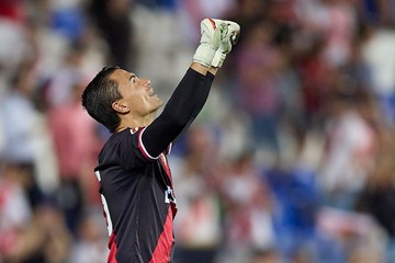 Nilai 7 Untuk Emil Audero