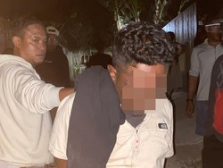 Ulah Cabul Guru Olahraga di Kupang Rekam Perempuan Mandi Berujung Ditangkap