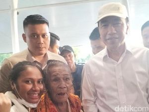 Tiba di Maumere, Jokowi dan Kaesang Temui Warga Terdampak Gempa