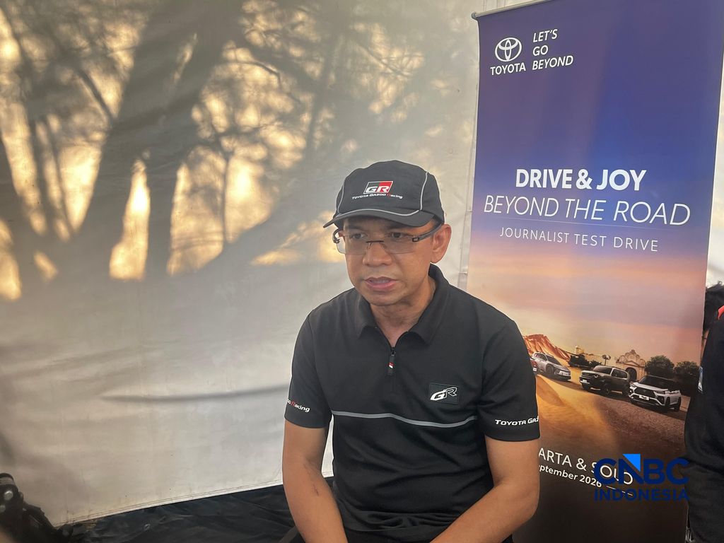 Marketing Director PT Toyota Astra Motor (TAM) Bansar Maduma dalam Journalist Test Drive (JTD) 2026 di Yogyakarta. (CNBC Indonesia/Ferry Sandi)