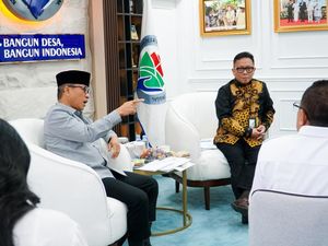 Mendes PDT Dukung Perluasan Perlindungan bagi Pekerja Rentan di Desa