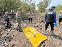Heboh Kerangka Manusia Tak Utuh Ditemukan di Pesisir Jambi, Polisi Selidiki