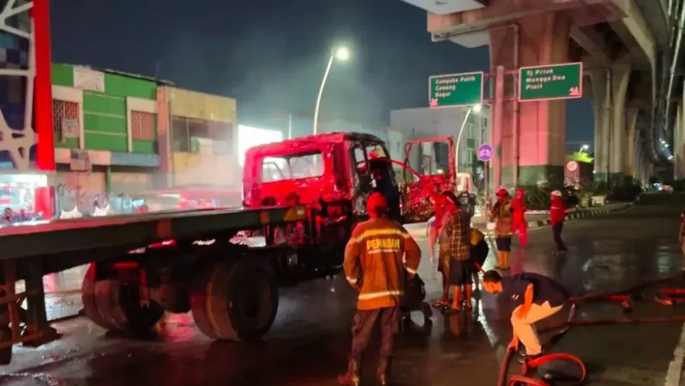 Tragedi Priok Api Membara Renggut Nyawa